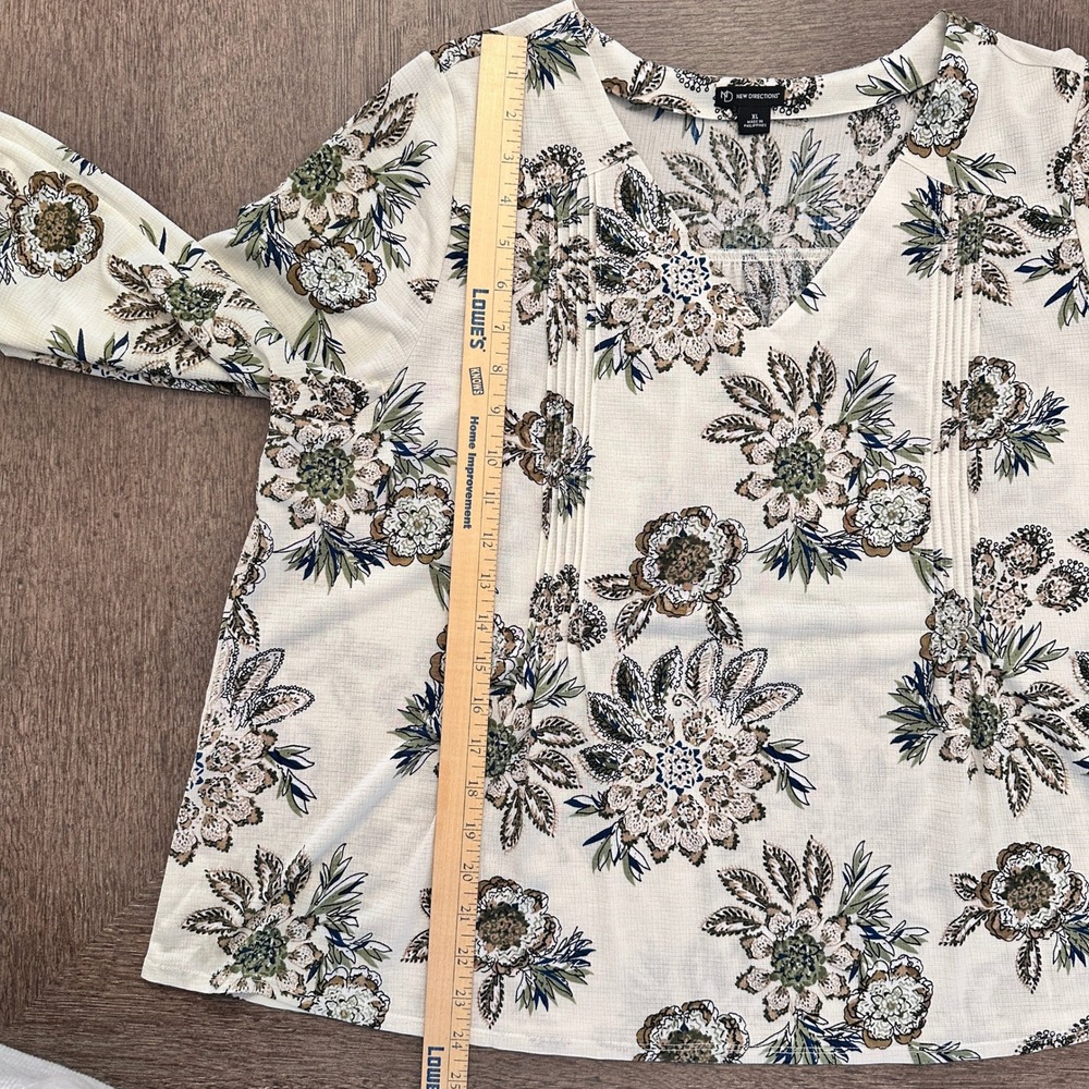 New Directions XL Floral V-Neck Pintuck Blouse Boho Cottagecore Stretch Top - Picture 10 of 10
